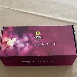 Zumba Fitness Exhilarate Box - Purple